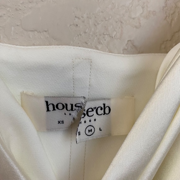House of CB Reva Dress in Ivory satin size Medium NWOT white midi - Picture 5 of 17